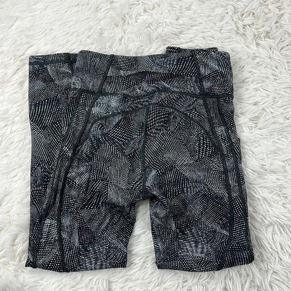 Lululemon Time To Sweat Crop 23" Velocity Mesh Island Mist Black - Picture 4 of 5